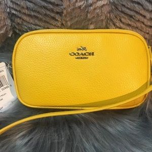 New authentic coach crossbody pouch